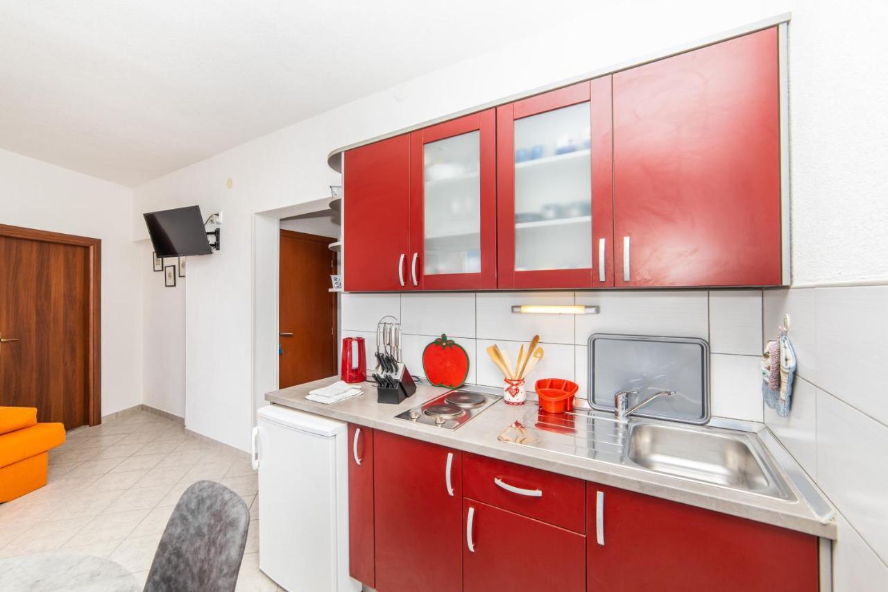 Apartmani Lile Gradac  Exteriér fotografie